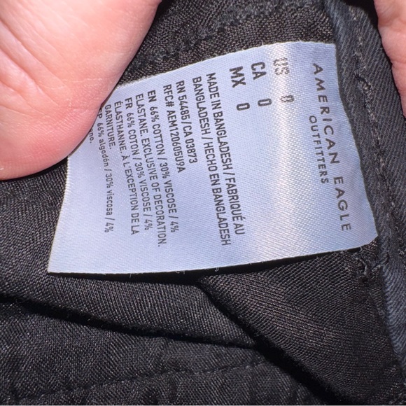 American Eagle Women’s Size 0 Shorts Bermuda trousers Black Y2K - Picture 3 of 7